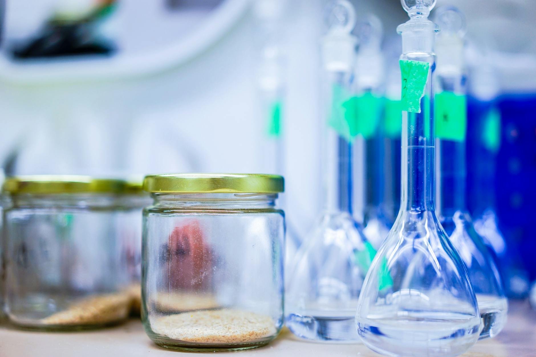 High-quality laboratory glass equipment by ASCO